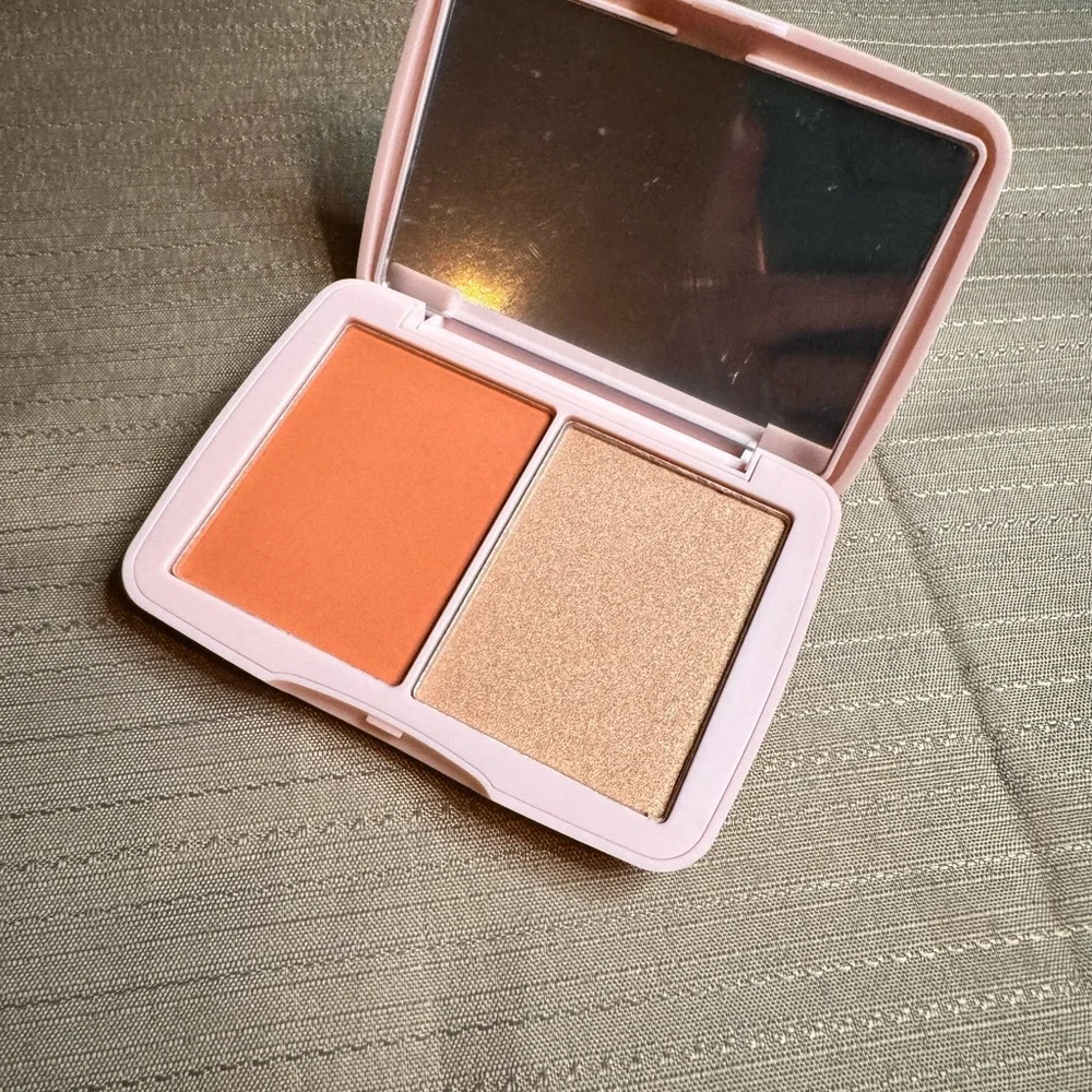 Half caked Double Dipper dual blush and highlighter in Luv on Sunday